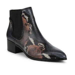 NEW Donald J Pliner Dyla Snake Leather Navy Boot
